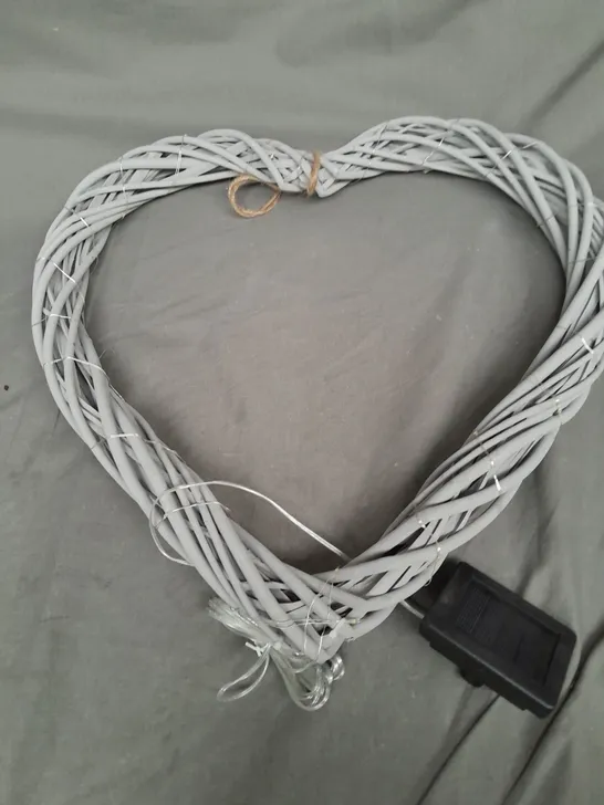 GREY WILLOW SOLAR LIT HEART RRP £19.99