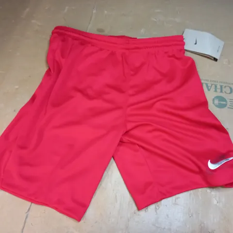 NIKE DRI-FIT PARK III SHORTS RED KIDS - M