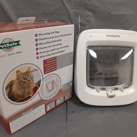 BOXED PETSAFE MICROCHIP CAT FLAP 