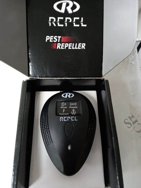 REPEL 4 IN 1  PEST REPELLER 