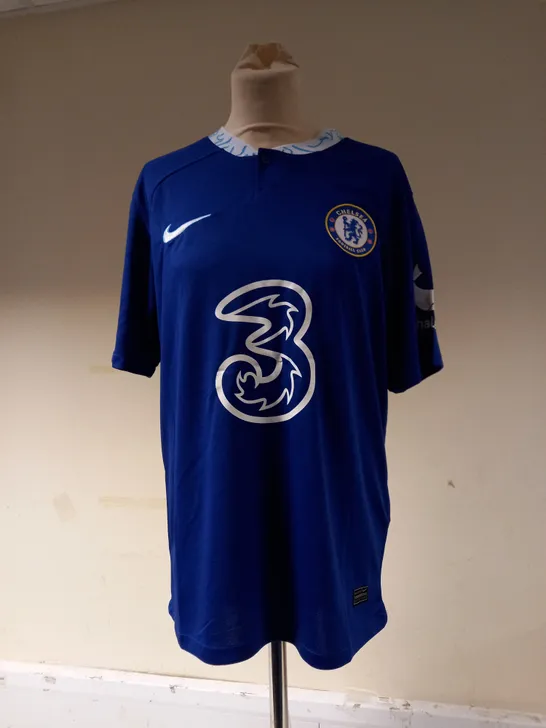 CHELSEA 2022-23 HOME SHIRT STERLING 17 WITH SIGNATURE, MENS MEDIUM