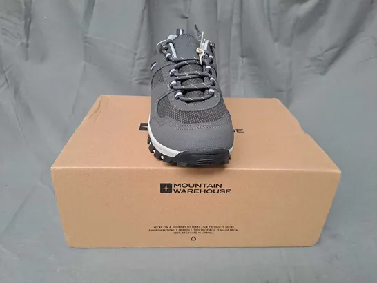 BOXED PAIR OF MOUNTAIN WAREHOUSE SHOES IN GREY UK SIZE 5