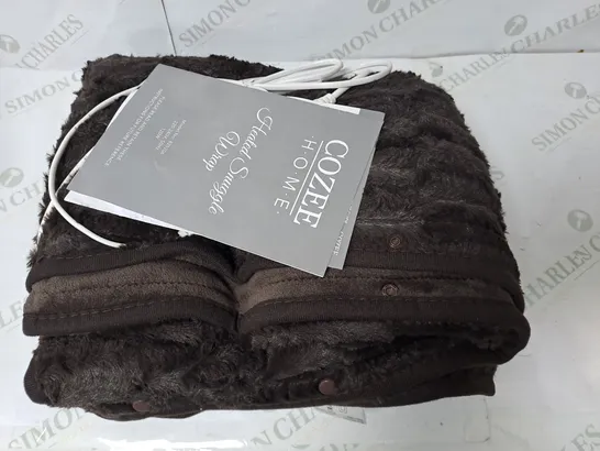OUTLET COZEE HOME RUCHED FAUX FUR AND VELVETSOFT HEATED SNUGGLE WRAP