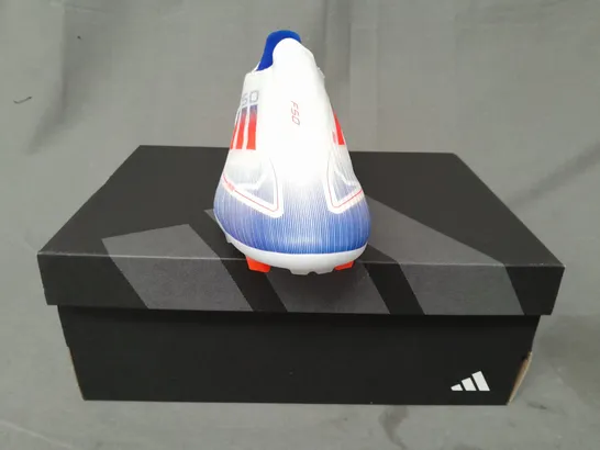 BOXED PAIR OF ADIDAS F50 LEAGUE LL FOOTBALL BOOTS IN WHITE/MULTI COLOUR UK SIZE 8