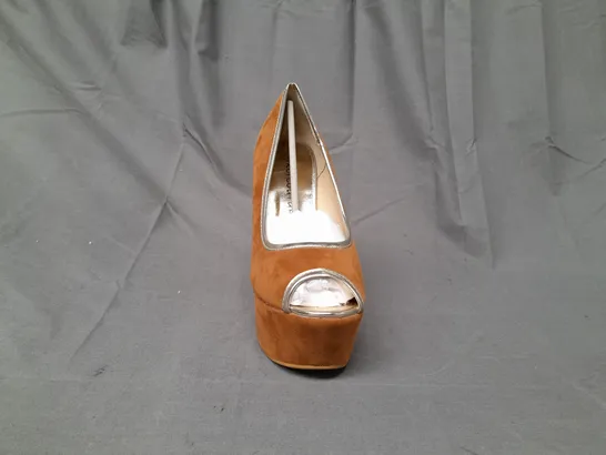 BOXED PAIR OF KOI COUTURE PEEP TOE PLATFORM HIGH WEDGE SHOES IN BROWN SIZE 4