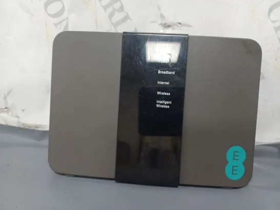 EE BRIGHT BOX 1 WIFI ROUTER