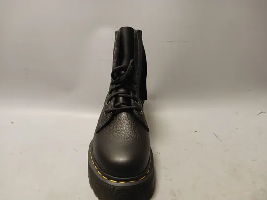 BOXED PAIR OF DR MARTENS JADON III ANKLE BOOTS IN BLACK UK SIZE 5