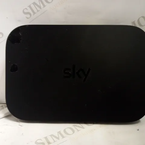 SKY Q SET TOP BOX - EM150