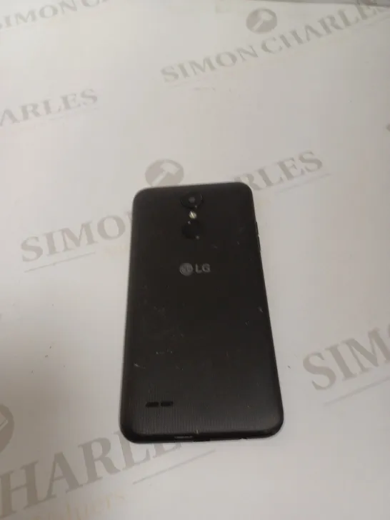 LG SMART PHONE 