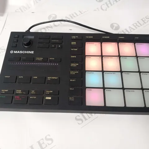 MASCHINE MIKRO MK3 COMPACT DRUM AND SAMPLER