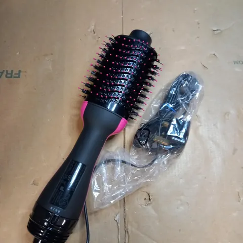 REVLON SALON HAIRDRYER AND VOLUMIZER 