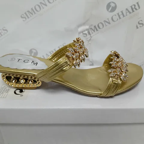 BOXED TCM GOLDEN WEDGE SANDLES