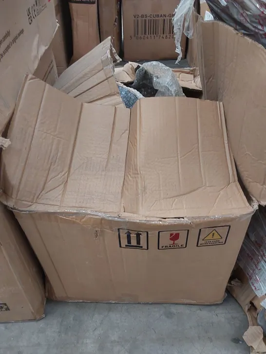 BOX TO CONTAIN A LARGE QUANTITY OF SUGAR STORAGE CANNISTERS