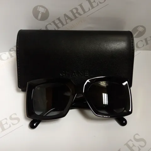 CHANEL LIGHT DARK GREY GRADIANT SUNGLASSES