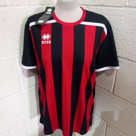 SEVEN BRAND NEW ERREA ELLIOT MAGLIA MC AD NERO ROSSO BLACK AND RED STRIPED FOOTBALL SHIRTS IN SIZES RANGING FROM M TO XL