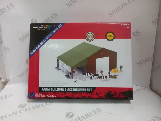 BOXED BRITAINS TOMY FARM BUILDING & ACCESSIRUES SET