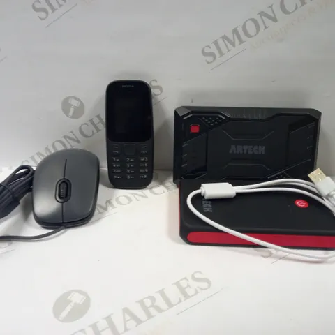 LOT OF APPROXIMATELY 10 ASSORTED ELECTRICALS TO INCLUDE LOGITECH M90 MOUSE, NOKIA 105 PHONE IN BLACK, ARTECK JUMP STARTER AND EXTERNAL BATTERY CHARGER, ETC