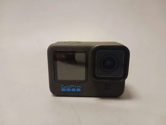 GO PRO HERO 11