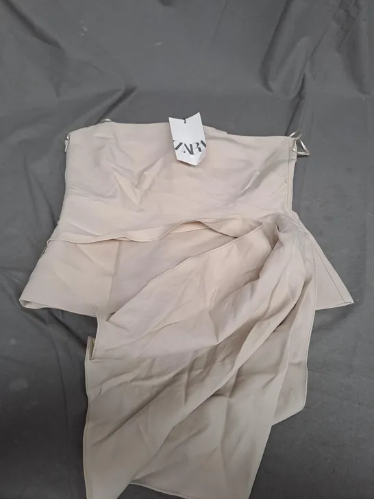 ZARA TAN STRAPLESS DRAPD TOP - SMALL