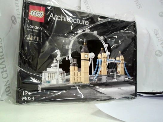 LEGO ARCHITECTURE LONDON RRP £39.99