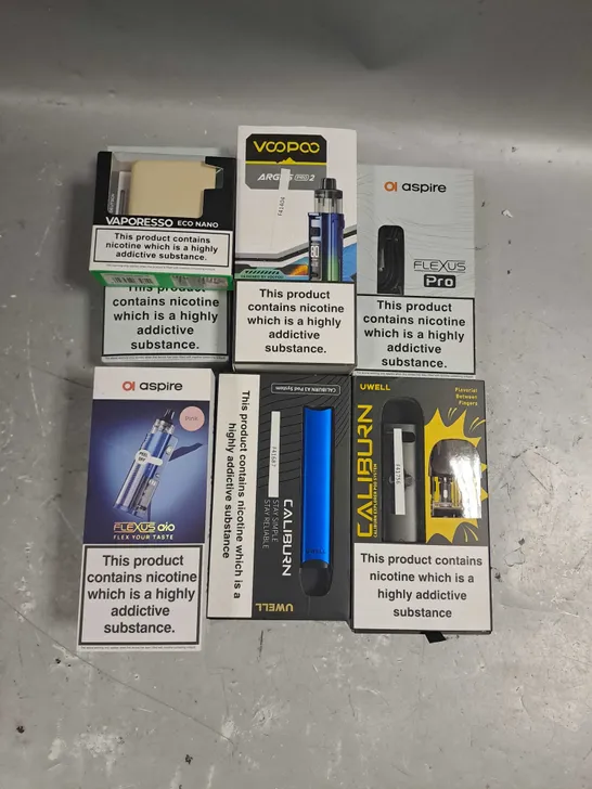 APPROXIMATELY 20 VAPES & E-CIGARETTES TO INCLUDE UWELL CALIBURN, ASPIRE FLEXUS PRO, VAPORESSO ECO NANO, ETC