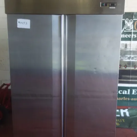 LARGE DISPLAY FRIDGE 