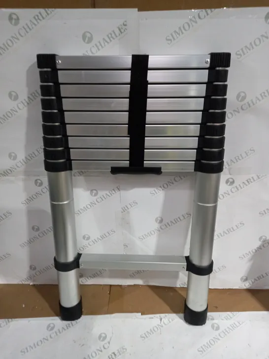 BOXED ACROHOME 2.9M TELESCOPIC LADDER 