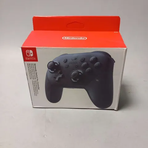 BOXED INTENDO SWITCH PRO CONTROLLER 