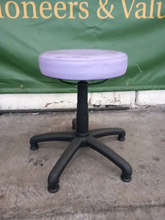 4 ASSORTED PURPLE FAUX LEATHER ROUND STOOLS