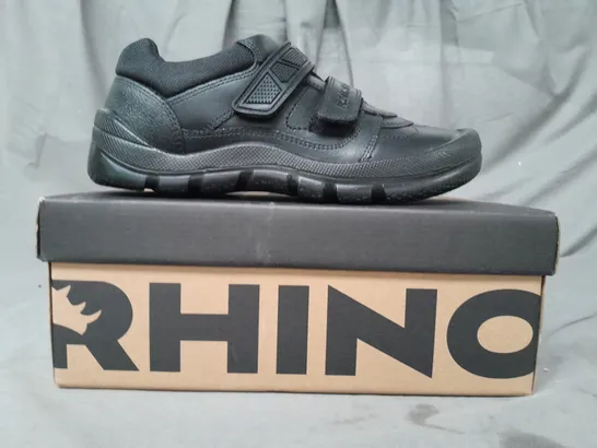 BOXED PAIR OF RHINO WARRIOR SHOES IN BLACK EU SIZE 36