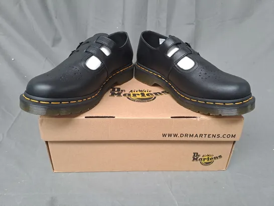 BOXED PAIR OF DR MARTENS 8065 MARY JANE SHOES IN BLACK UK SIZE 8