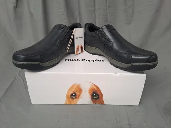 BOXED PAIR OF HUSH PUPPIES JASPER SHOES IN BLACK UK SIZE 7