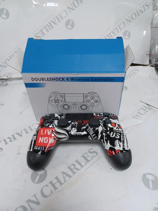 BOXED DOUBLESHOCK 4 WIRELESS CONTROLLER