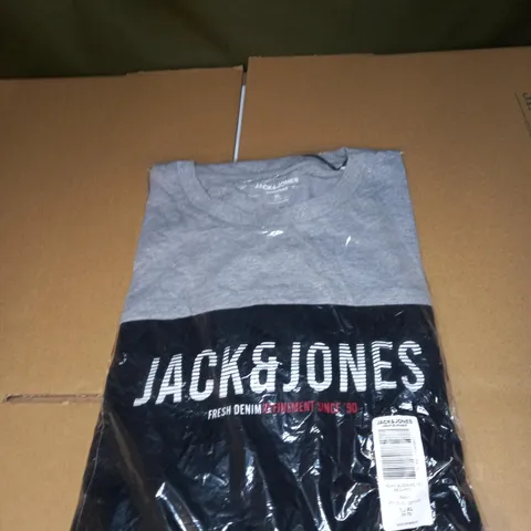 MENS JACK AND JONES T-SHIRT SIZE XL