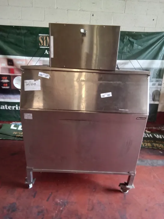 COMMERCIAL FOLLETT ICE MAKER WITH VENTILATION 