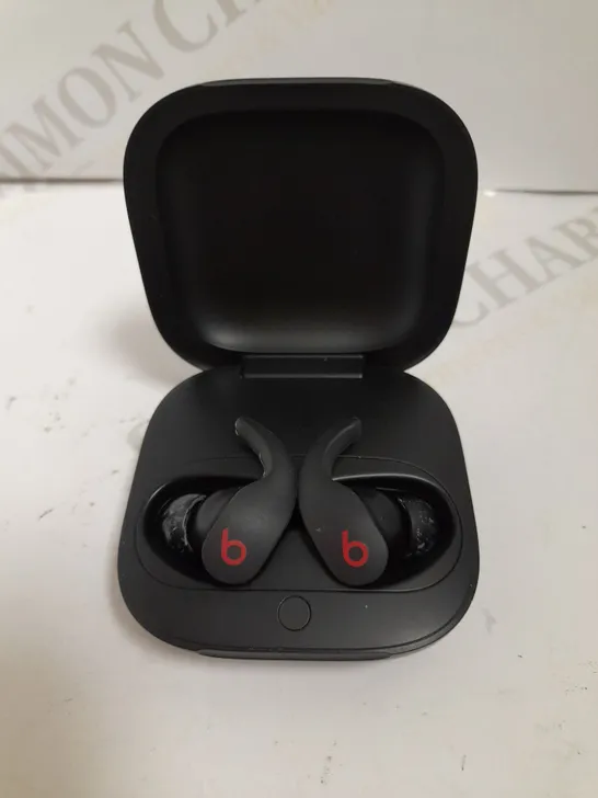 BEATS FIT PRO - BLACK