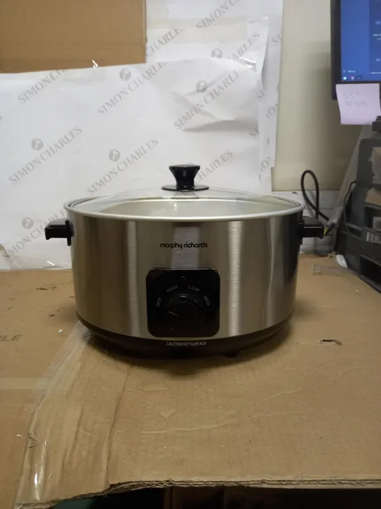 MORPHY RICHARDS SLOW COOKER