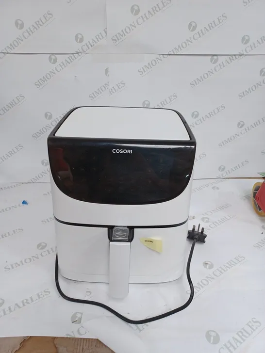 COSORI AIR FRYER 1700W MAX XXL 5.5L DIGITAL TOUCHSCREEN, WHITE