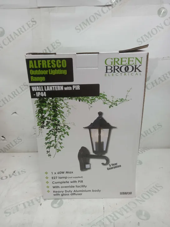 GREENBROOK OUTDOOR COACH LANTERN WITH MOTION SENSOR