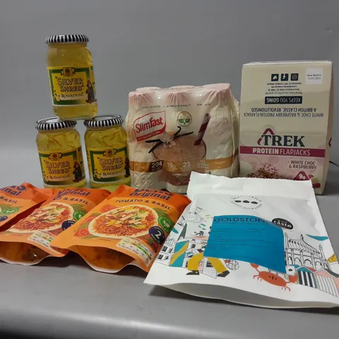 LOT OF ASSORTED FOOD ITEMS TO INCLUDE TREK PROTEIN LAPJACKS, BENS ORGINAL TOMATO AND BASIL RICE, ETC