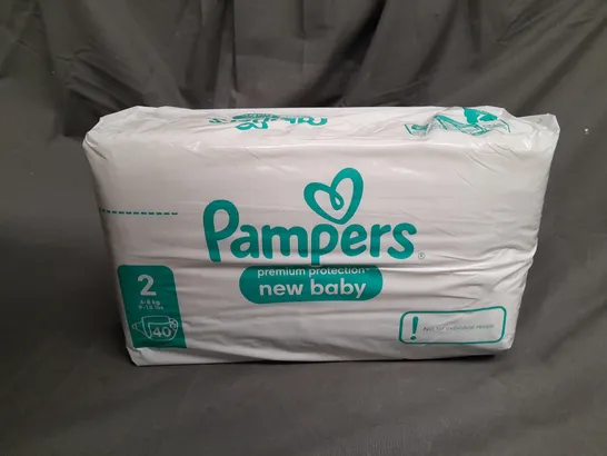 BOX OF PAMPER NAPPIES - 6 PACKS IN BOX - NEW BABY - 4-8KG