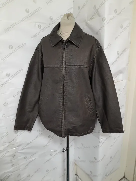 BDG LEATHER JACKET IN BROWN SIZE S