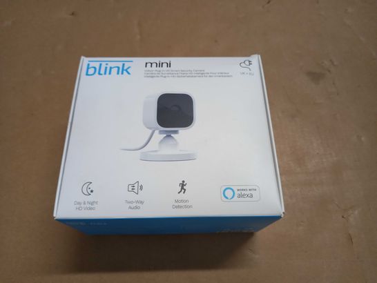 BLINK MINI INDOOE PLUG-IN HD SMART SECURITY CAMERA