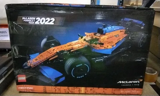 LEGO MCLAREN F1 TEAM 2022 TECHNIC CAR