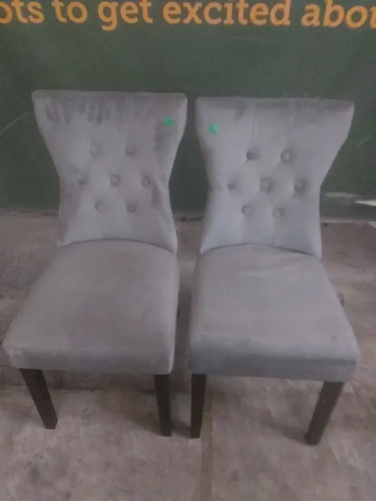 X2 KENSINGTON GREY VELVET BUTTON BACK DINING CHAIR BLACK LEGS 