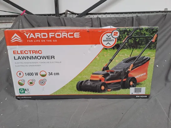 BOXED YARD FORCE ELECTRIC LAWNMOWER 