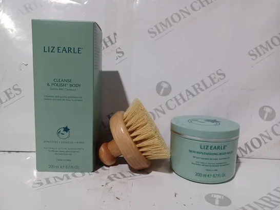 BOXED LIZ EARLE BODY & SKINCARE SET