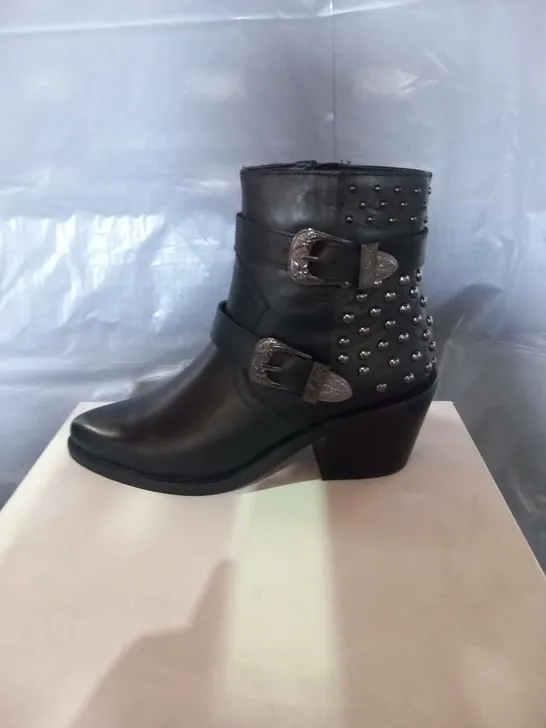 BOXED SOLEA CHERRY BLACK LEATHER ANKLE BOOTS SIZE 3