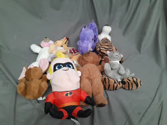 BOX OF ASSORTED PLUSH SOFT TEDDIES