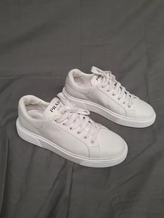 BOXED PAIR OF PRADA MILANO IN WHITE SIZE EU 39 